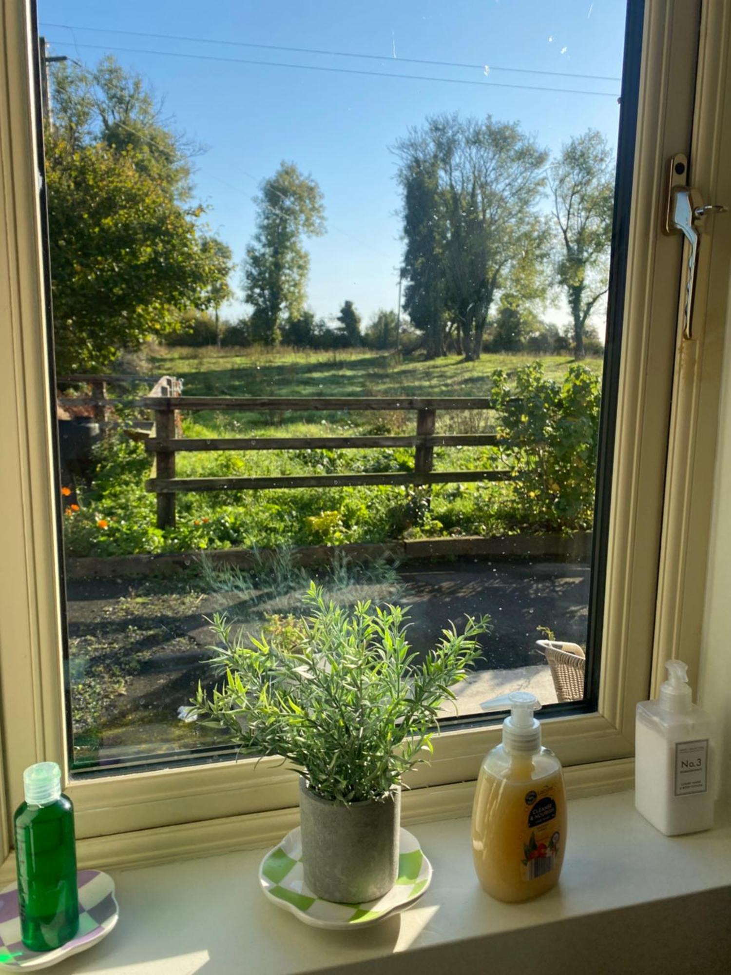 Luxury Country Escape Daire Ennis Dış mekan fotoğraf